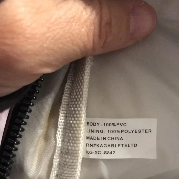 Small silver back pack - Picture 6 of 6